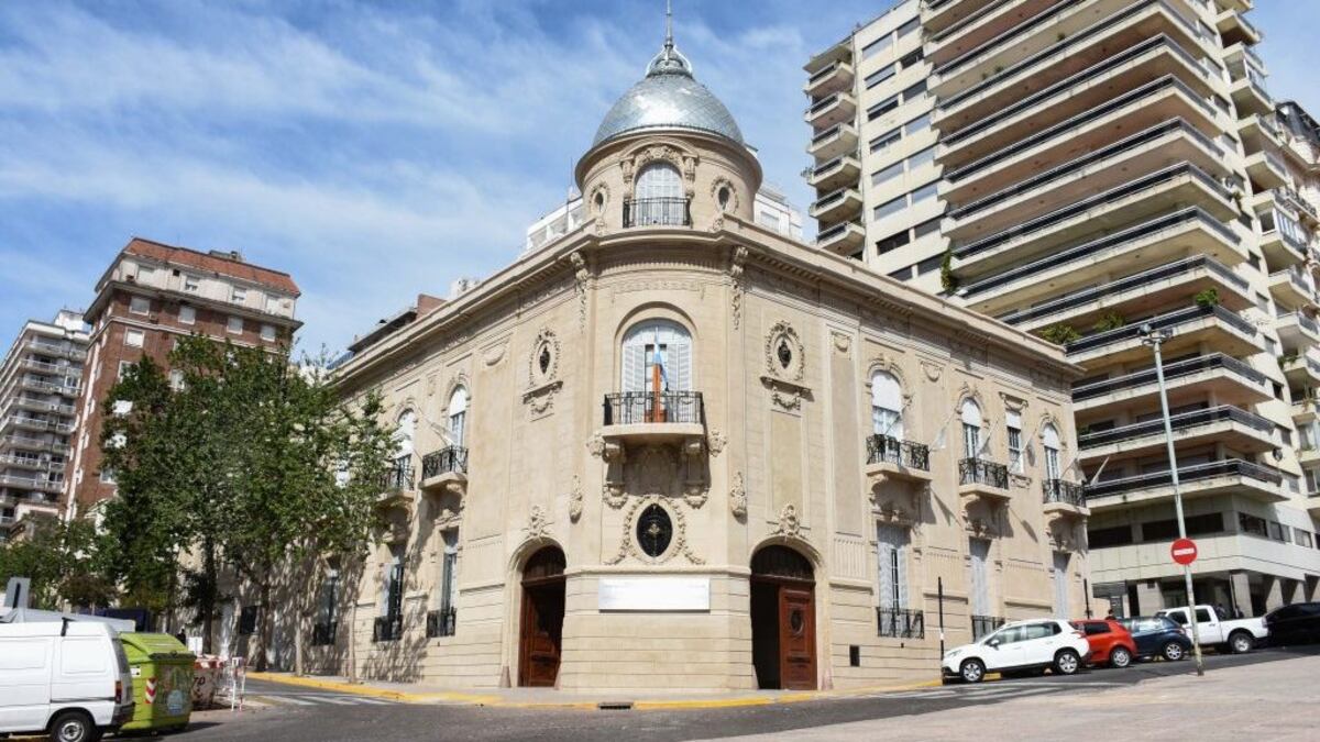 Sesión histórica y discutida: se aprobó la autonomía de Rosario thumbnail