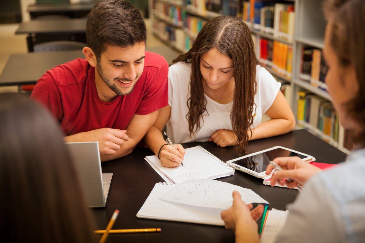 Becas para estudiar en La Plata: una oportunidad para jóvenes gualeguaychuenses thumbnail