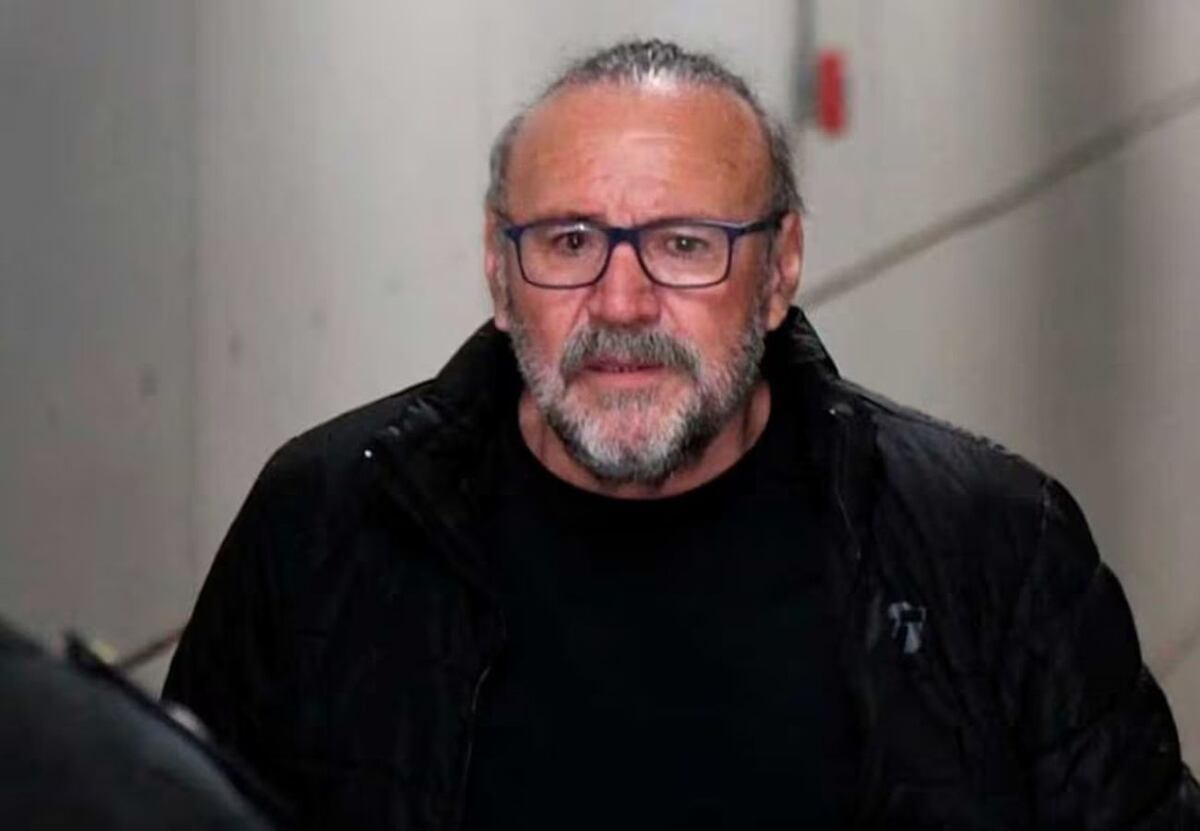 El alarmante estado de salud de Cacho Garay que causó preocupación: Le amputaron todos los dedos de un pie thumbnail