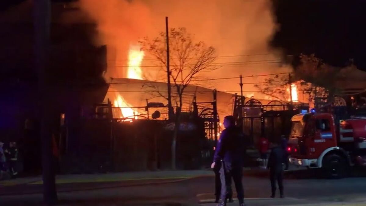 Los testimonios por la terrible explosión en Ezeiza: Techos y vidrios volaron varios kilómetros thumbnail