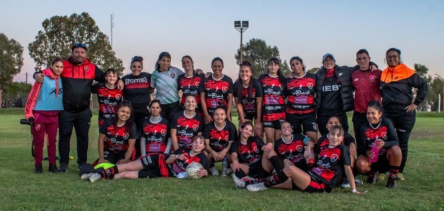 Fútbol femenino: el clásico puntaltense no pasó del empate thumbnail