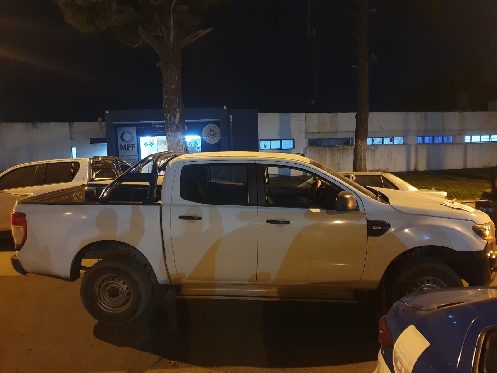 Indignación en Córdoba: arrastró a un policía de la Caminera tras negarse a un control thumbnail