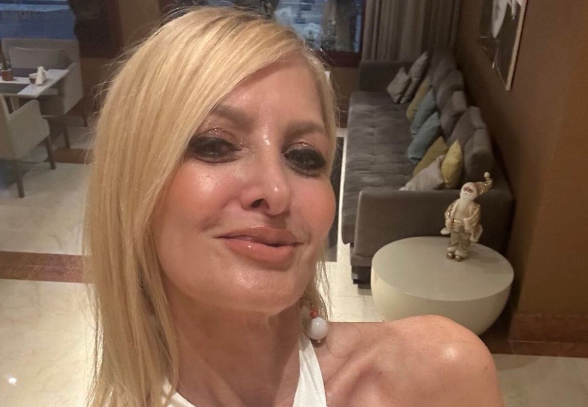 El presidente le dio like? El destape en bikini de Yuyito González a los 64 años thumbnail