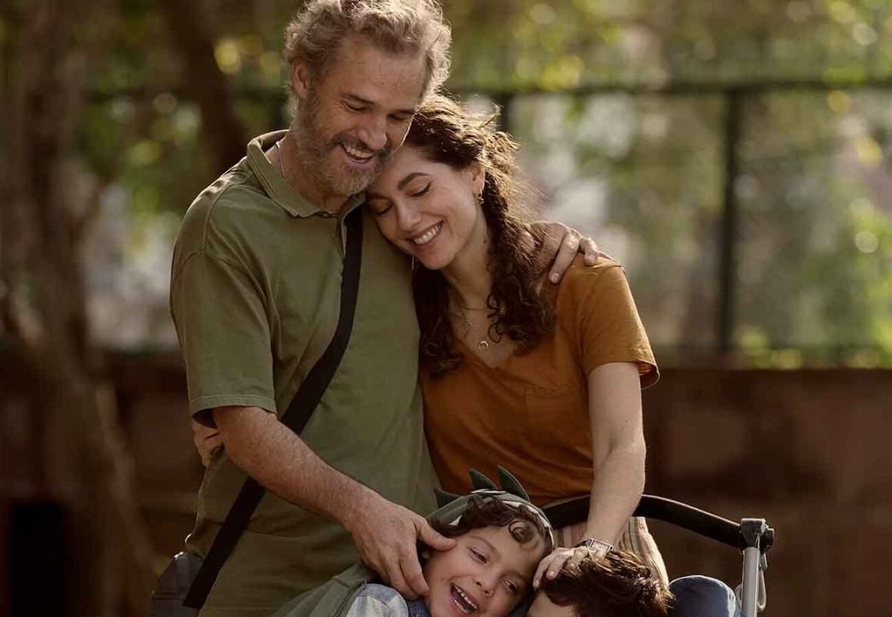 De qué se trata Los dos hemisferios de Lucca, el libro de una cordobesa que conquistó Netflix thumbnail