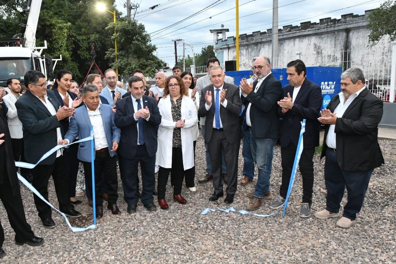 Un innovador pozo de agua que beneficiará a más de 20 mil familias thumbnail
