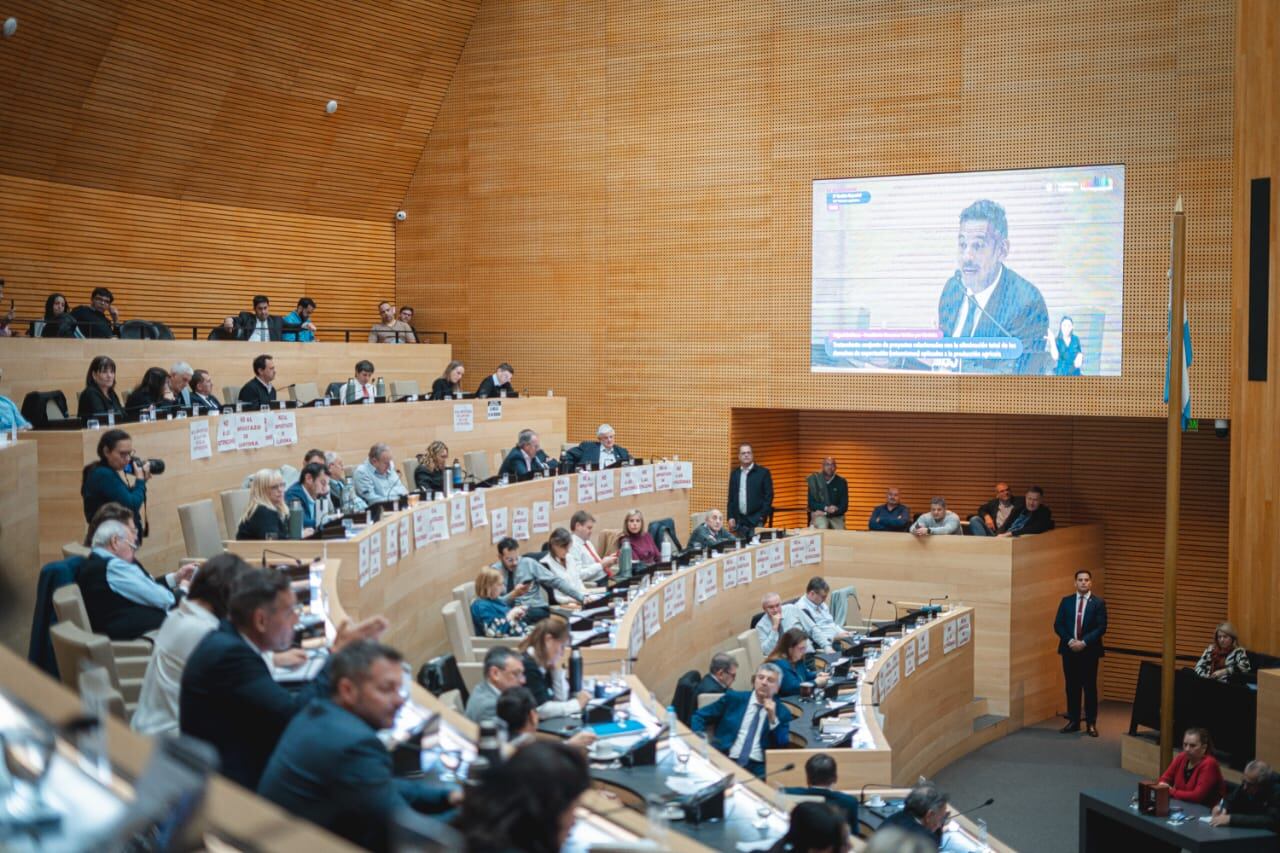El PJ pidió en la Legislatura de Córdoba una sesión especial en apoyo a la universidad pública thumbnail