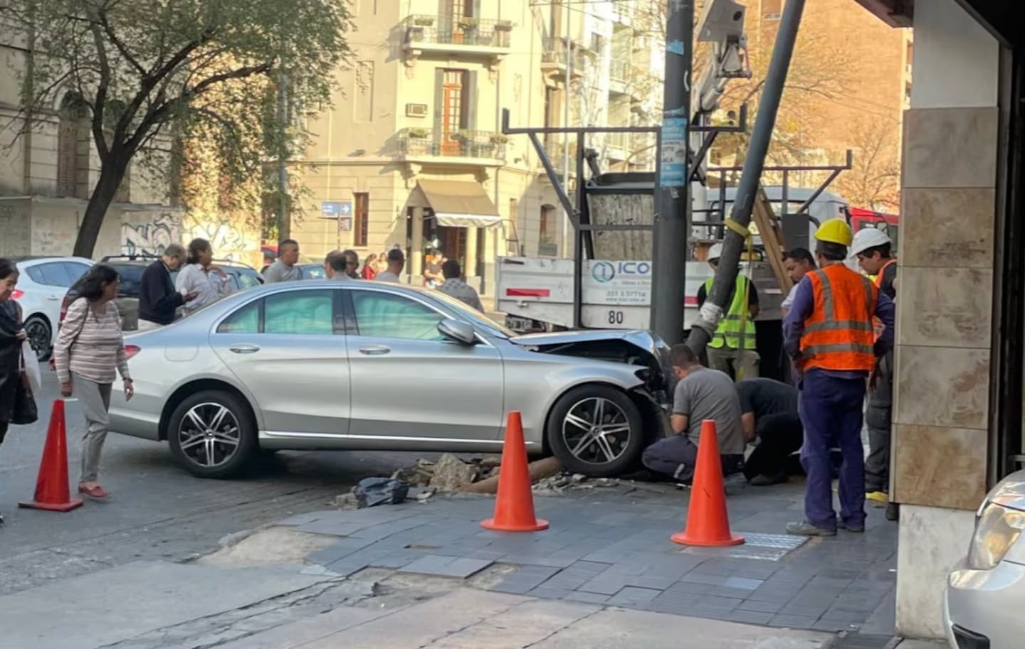 Condenaron a prisión al conductor que causó el desastre vial en Córdoba thumbnail
