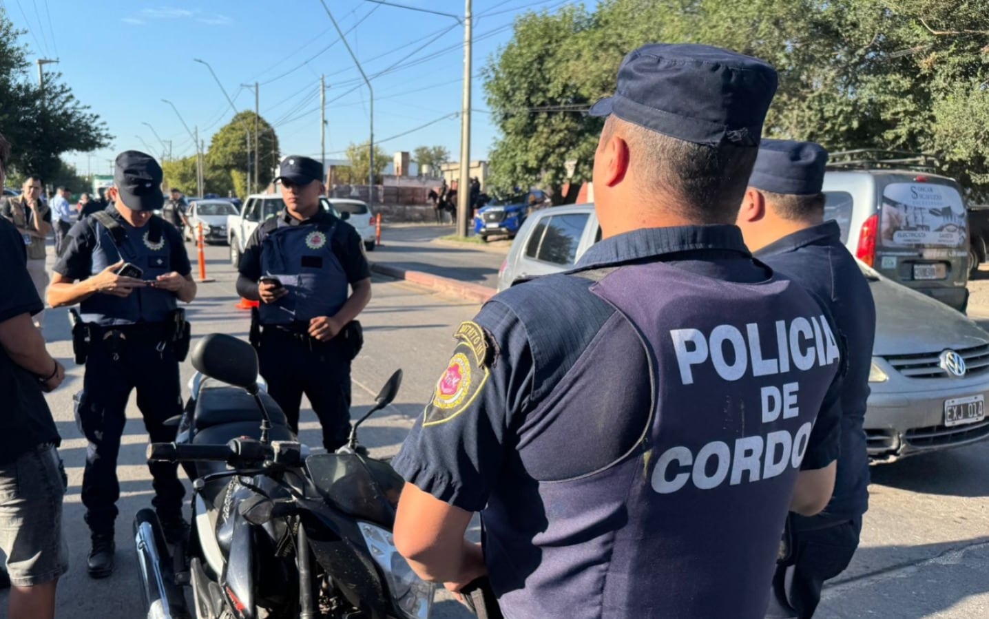 Detuvieron a un policía en la causa del estafador de Tinder en Córdoba thumbnail