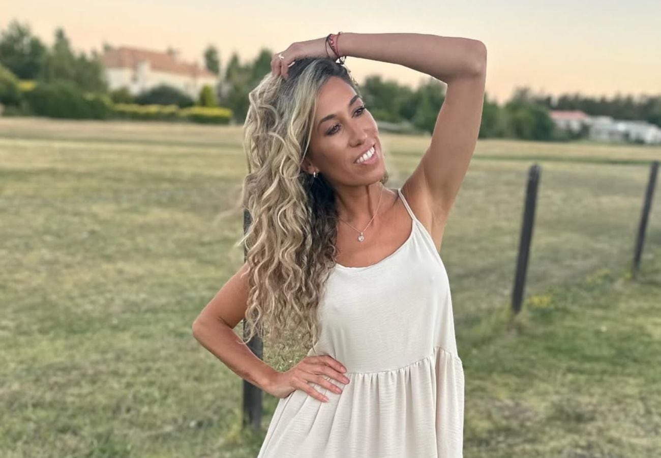 Fanática de la playa y la moda: las mejores fotos de Luciana Elbusto, la periodista señalada como amante de Diego Brancatelli thumbnail