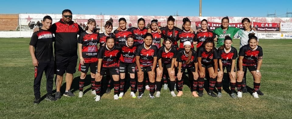 Fútbol Femenino: goleada de Sporting en el comienzo de la temporada thumbnail