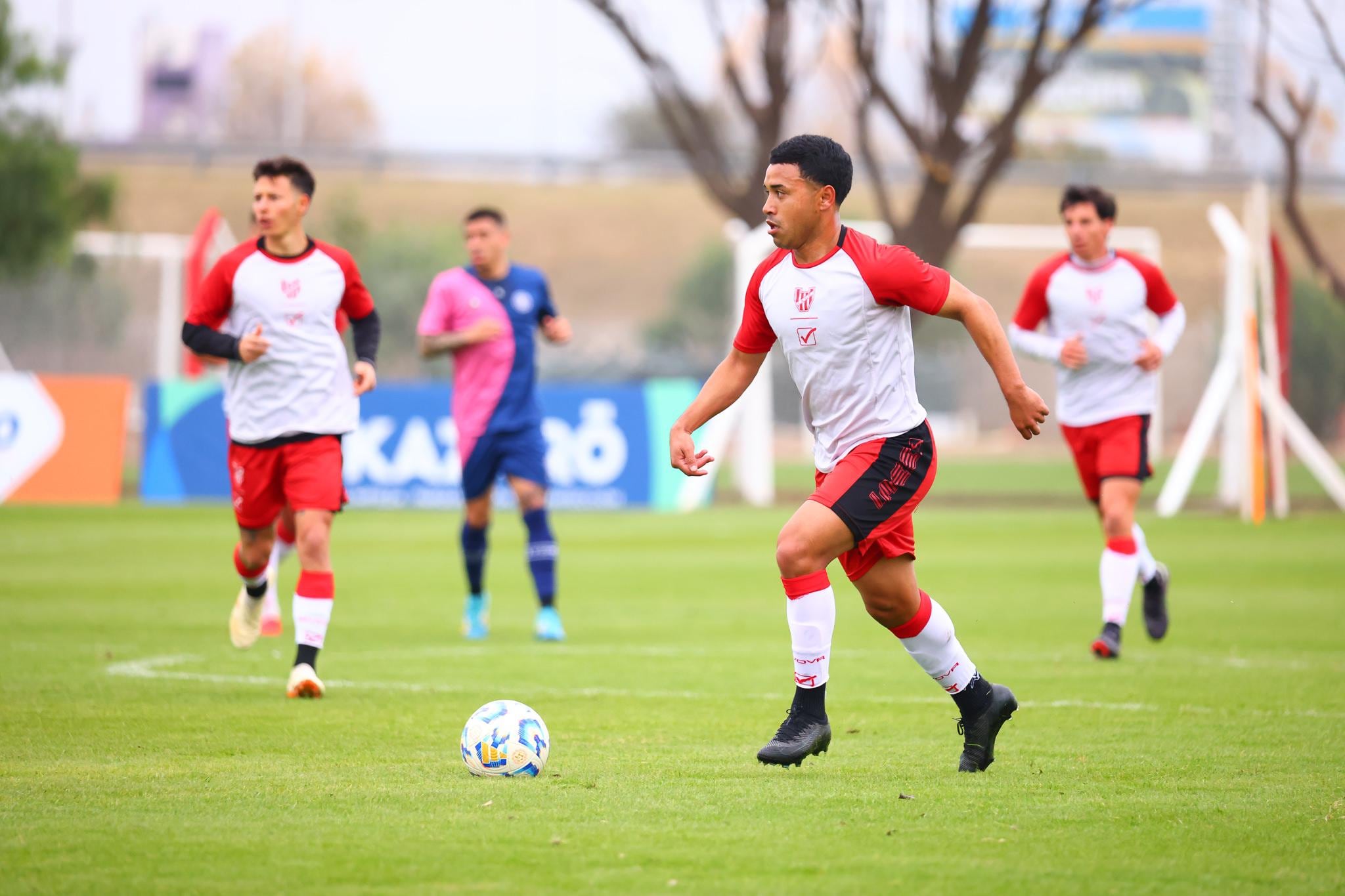 Por qué el capitán de Instituto no jugó en el amistoso con Independiente Rivadavia thumbnail