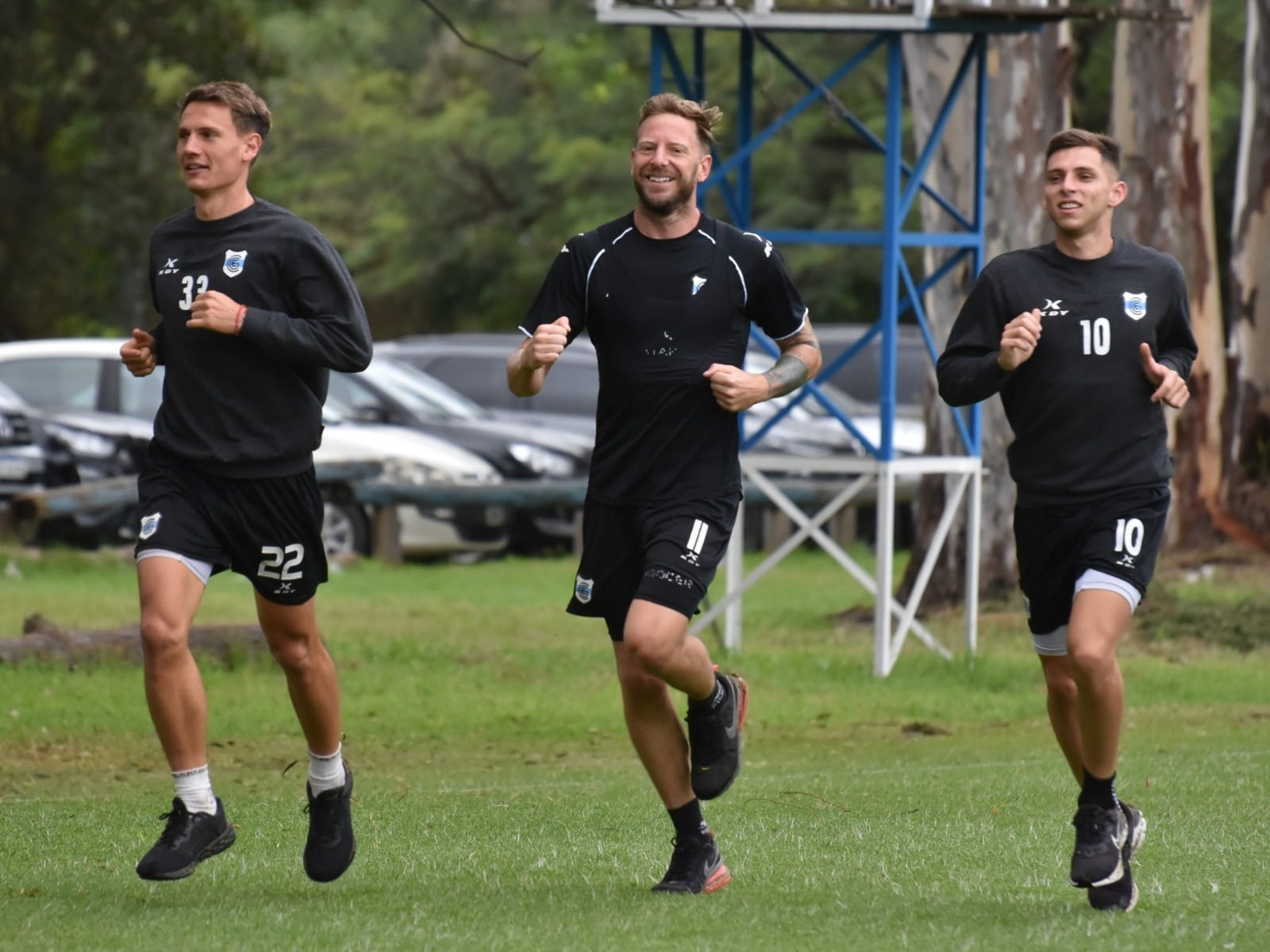 En duelo de lobos, Gimnasia y Esgrima de Jujuy quiere ser el más fuerte thumbnail