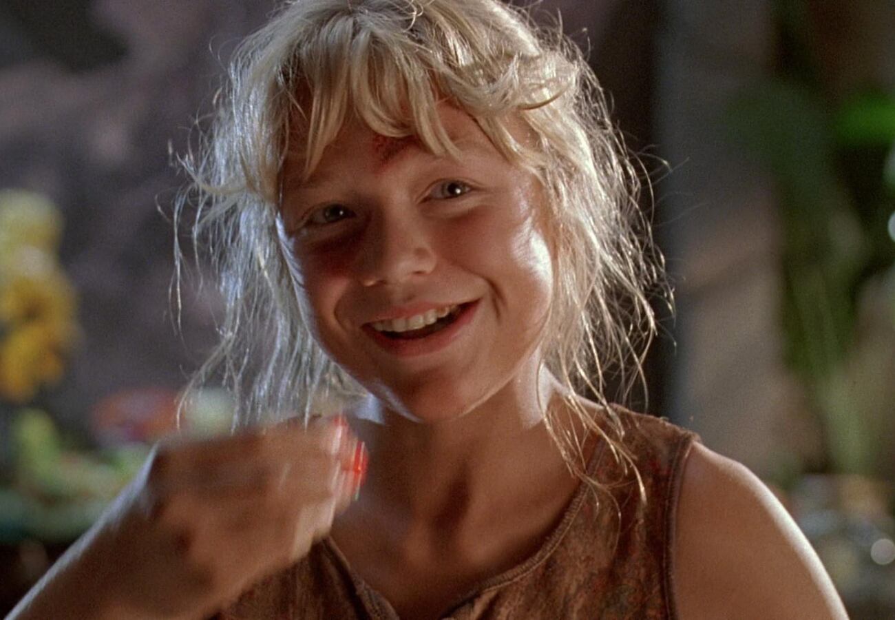 Así está hoy Ariana Richards, la estrella de Jurassic Park que decidió decirle adiós a Hollywood thumbnail