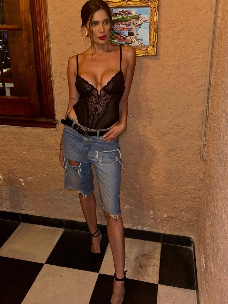 Ni minishort ni falda: Magalí Mora arrasó con la nueva tendencia del verano y marcó estilo