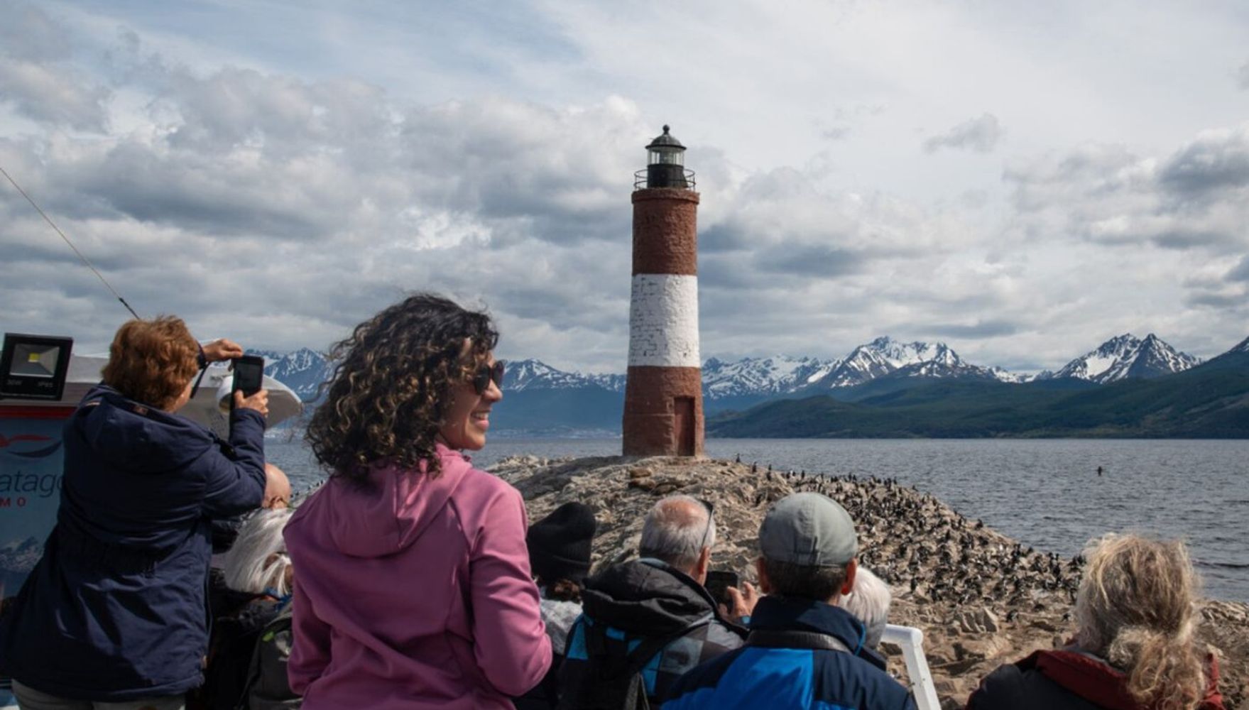 El Canal Beagle, el Parque Nacional y el Cerro Castor son algunos de los imperdibles que invitan a descubrir la diversidad fueguina.


