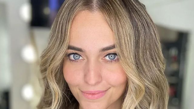 El destape del verano de Juli Navarro: la periodista impuso la bikini color chocolate y causó furor en Instagram
