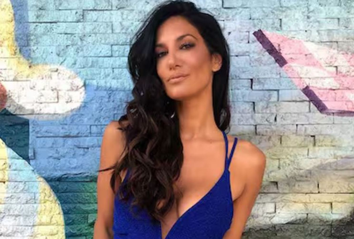 Desde Mar del Plata, Silvina Escudero causó furor con la bikini del verano y el accesorio tendencia infaltable