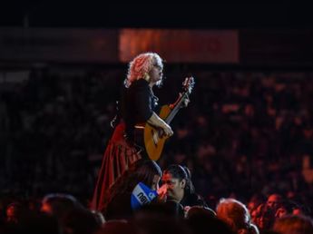 El polémico "no" del público en el show de Luciana Jury en Cosquín 2026
