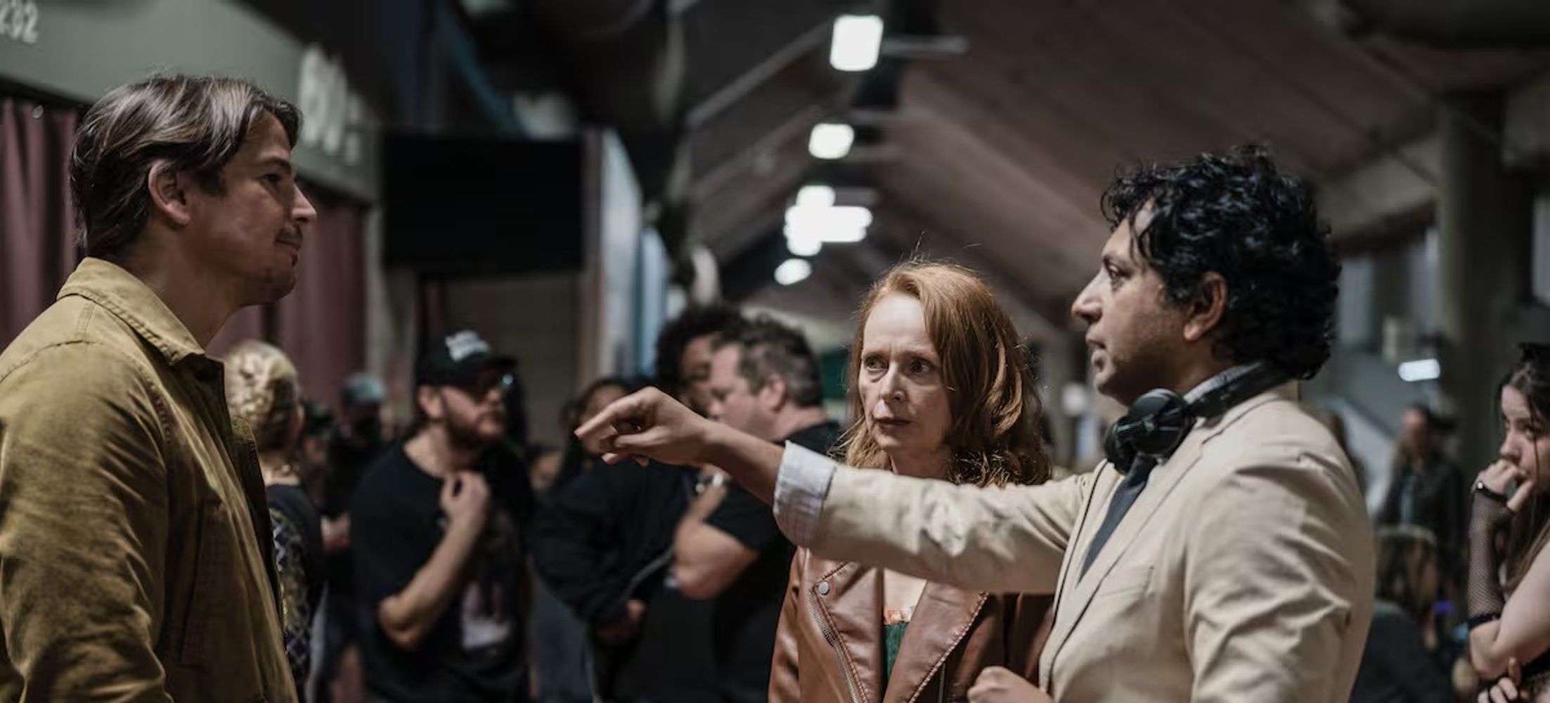La película sugerida dura 105 minutos aproximadamente.