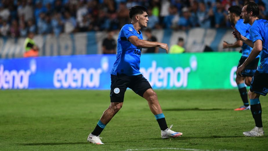 El juvenil goleador de Belgrano que se metió en la historia por su tremendo inicio de torneo