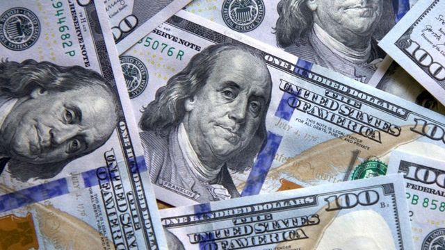 Dólar
