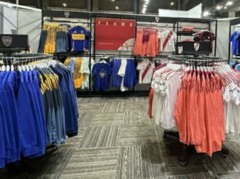 Ropa de Adidas, Nike y Levis a precios de remate: vuelve el famoso outlet de La Rural con más de 80 marcas