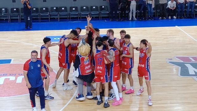 El equipo jujeño parece estar subido en una montaña rusa de adrenalina y frustraciones que se refleja en la estadística de nueve victorias y nueve derrotas en 18 partidos jugados.