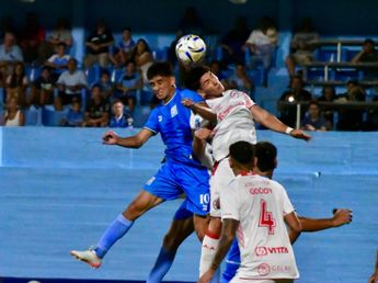 Estudiantes, en Río Cuarto, empató sin goles ante Argentinos Juniors en un final infartante