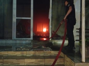 Incendio parcial en una funeraria de El Soberbio: no hubo personas lesionadas