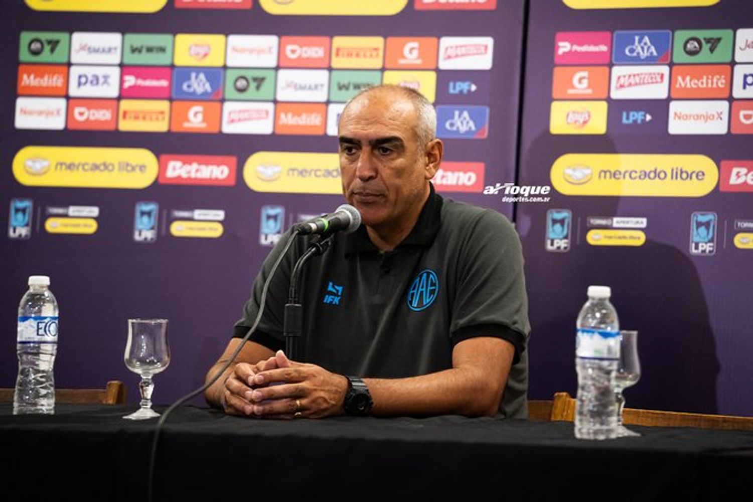"Estamos en un proceso de adaptación", señaló Iván Delfino, técnico de Estudiantes de Río Cuarto.