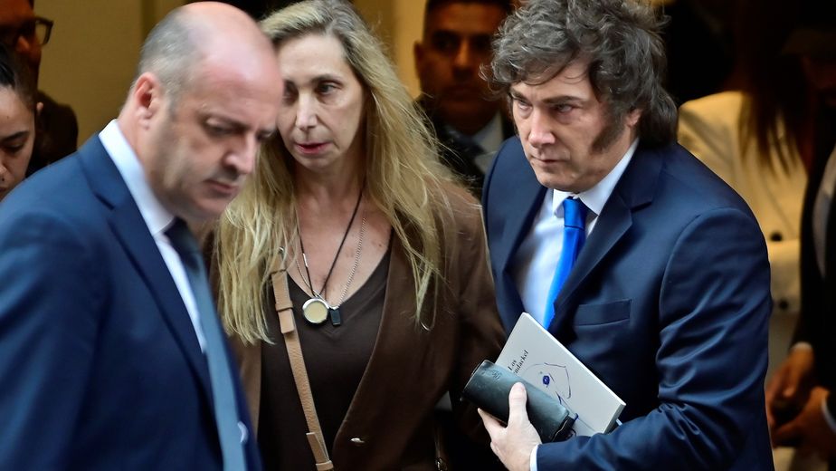 Javier Milei y su hermana Karina Milei 