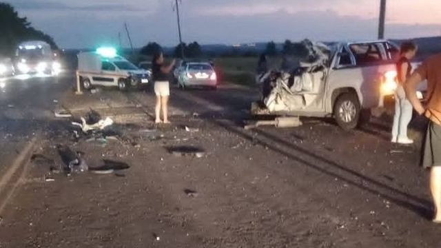 Choque frontal en la ruta 105: un muerto y cuatro menores heridos cerca de Fachinal.