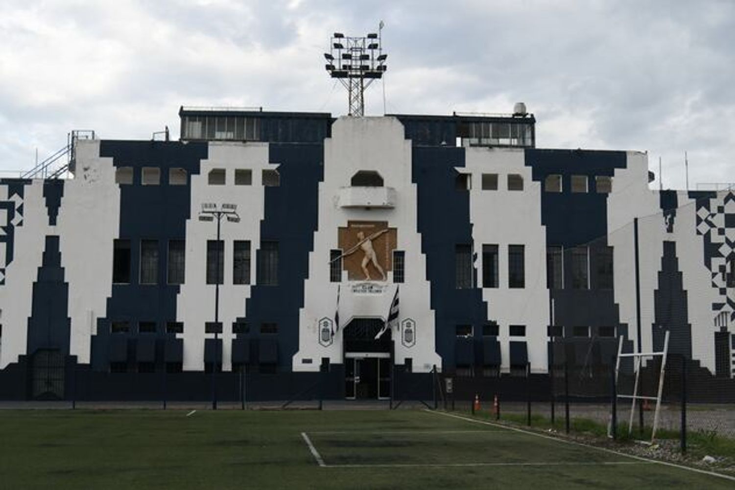 Una banda cometió un asalto en el estadio de Talleres.