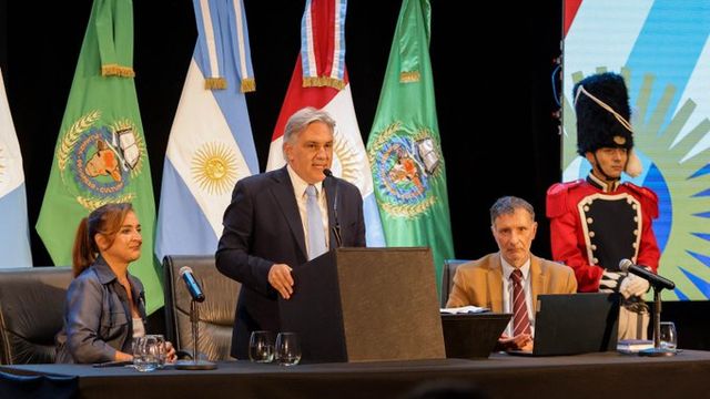 Martín Llaryora se refirió con dureza a la oposición, por la polémica por la compra de drones.