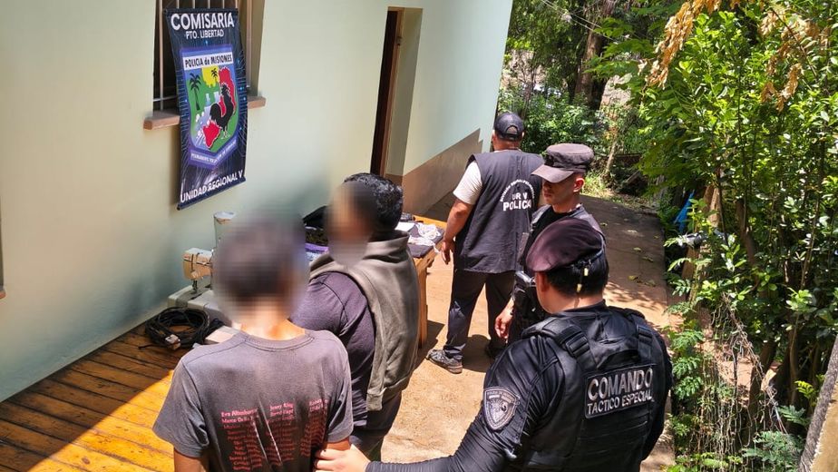 Allanamientos en Puerto Libertad: recuperaron elementos robados y secuestraron drogas