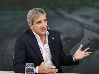 Caputo optimista: anticipó una inflación anual del 20% y una "cómoda" reelección de Milei