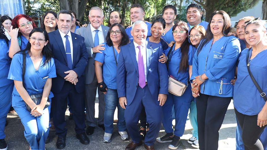 Salud pública: entregan equipos de alta complejidad en toda la provincia