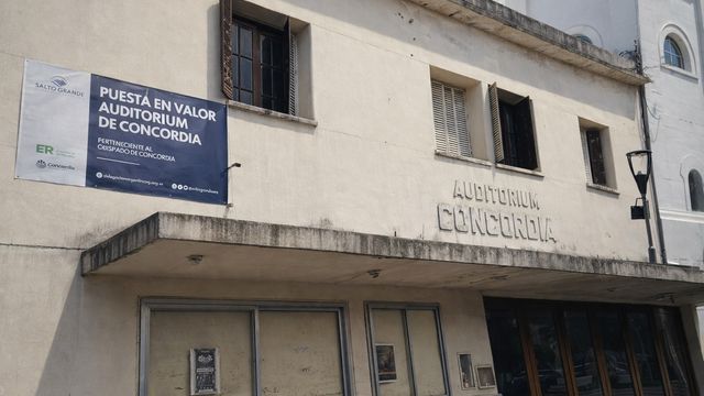 Comenzaron las obras de puesta en valor del Auditorium de Concordia.