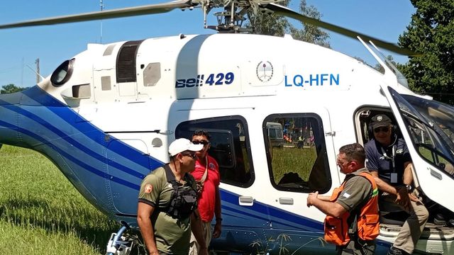 El operativo derivó a una persona adulta mayor al Hospital de Simoca y mantuvo asistencia en la localidad con equipos coordinados.