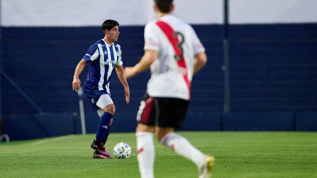 Talleres debutó en el Torneo Proyección, y fue derrota frente a River.