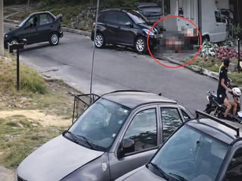 Video dramático: un conductor perdió el control, subió a la vereda y causó una muerte