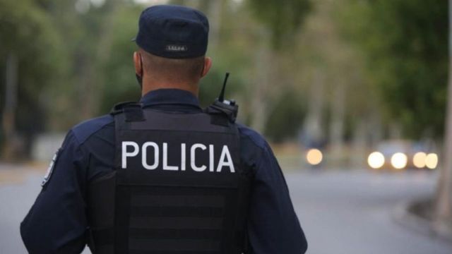 Policía.