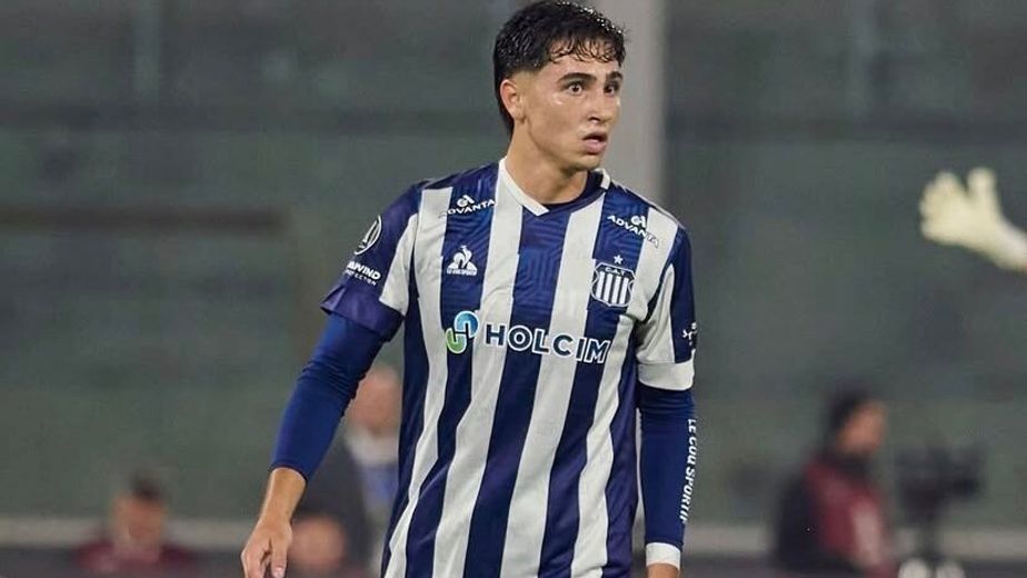 Santi Fernández volvió a la zaga en Talleres: "Siempre sumar con esta camiseta me pone contento"