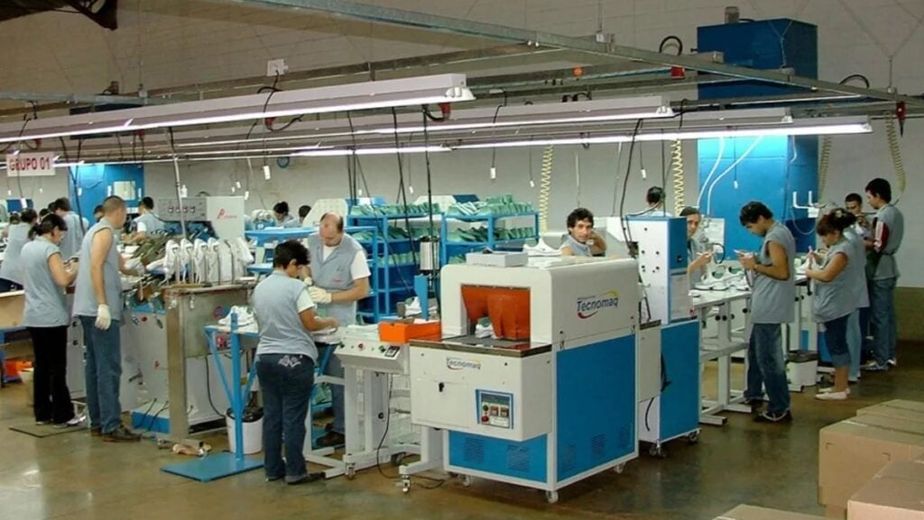 La planta de Dass en Eldorado asegura producción hasta junio y aguarda definiciones para el segundo semestre