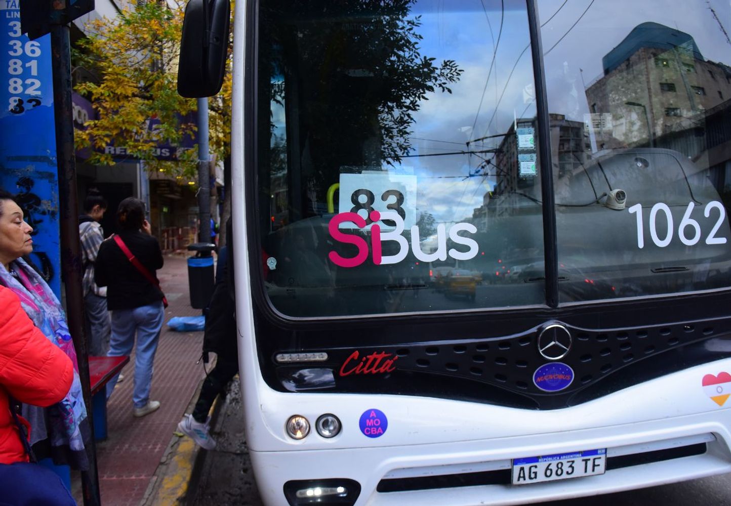 Denuncian irregularidades en el transporte urbano de Córdoba.