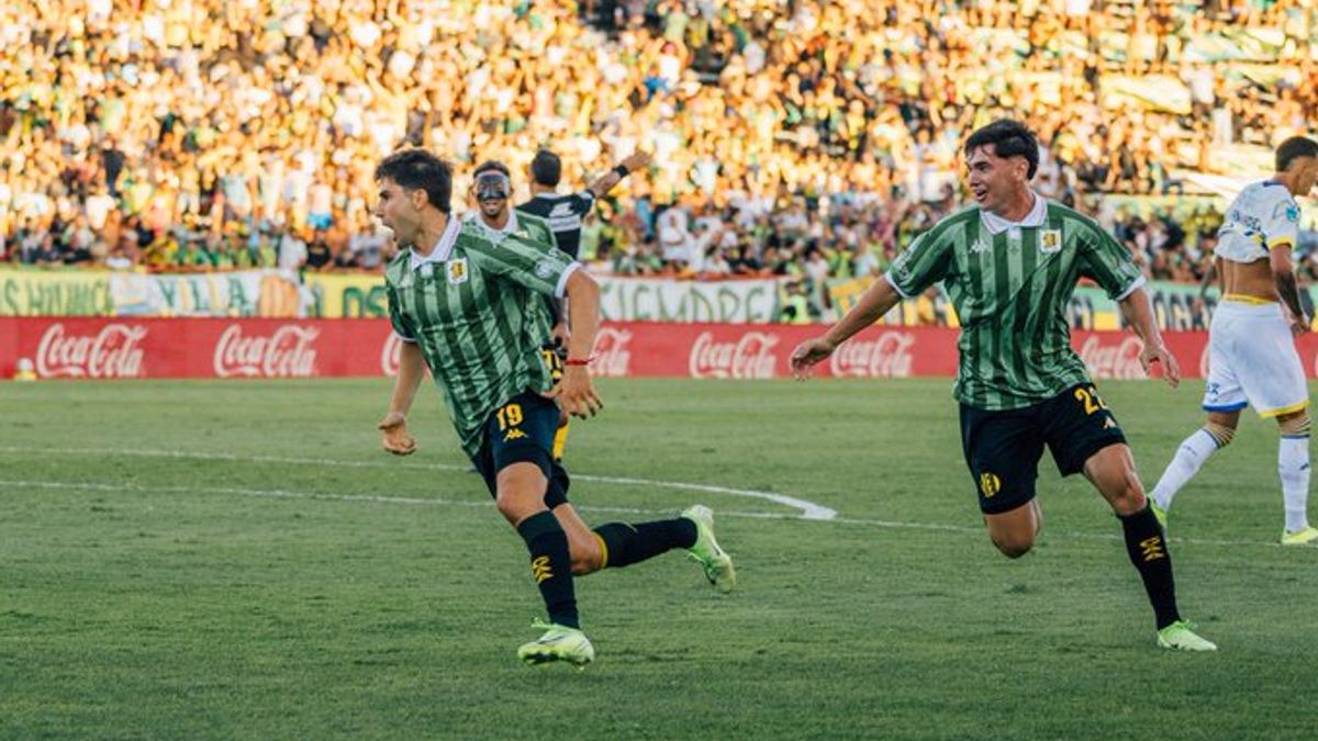 Pasó por Instituto sin pena ni gloria, y anotó un golazo para su nuevo equipo en la Liga