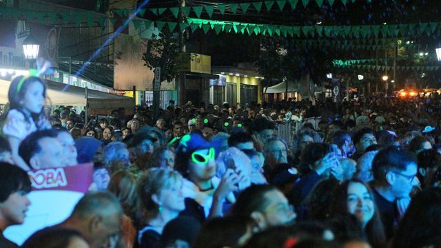Capilla del Monte vibró en la apertura de la 12ª edición del Festival Alienígena