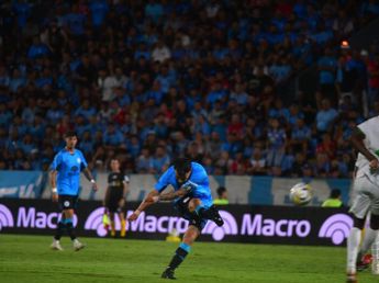 El golazo de Belgrano, con la genialiadad del Chino Zelarayán para gritarlo toda la noche