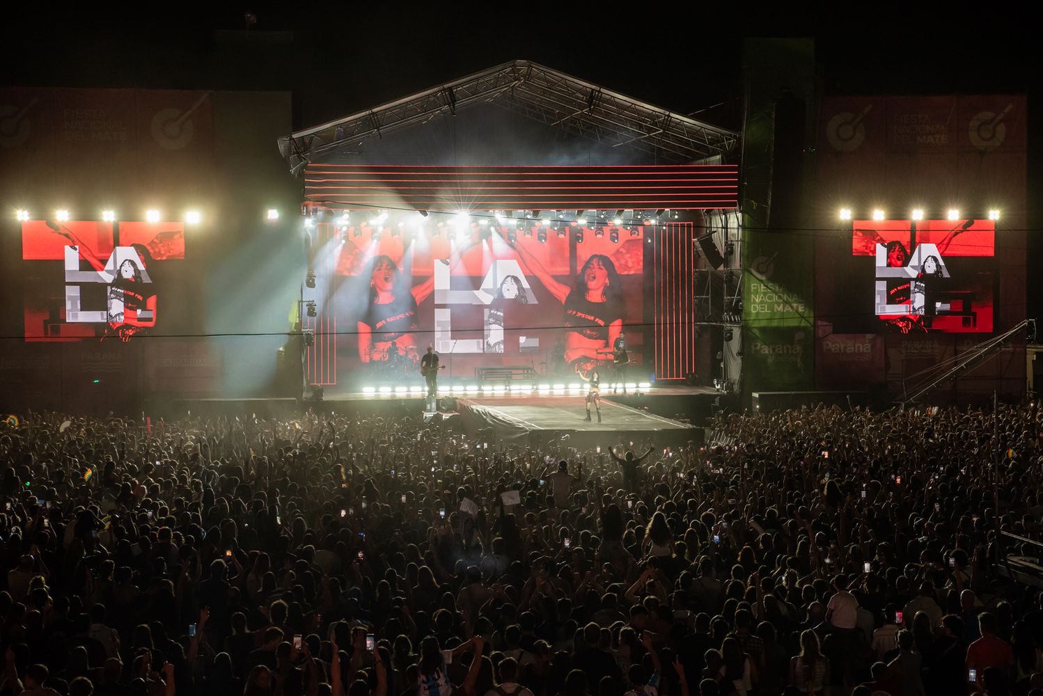 120.000 personas vivieron un histórico cierre de la Fiesta Nacional del Mate en Paraná