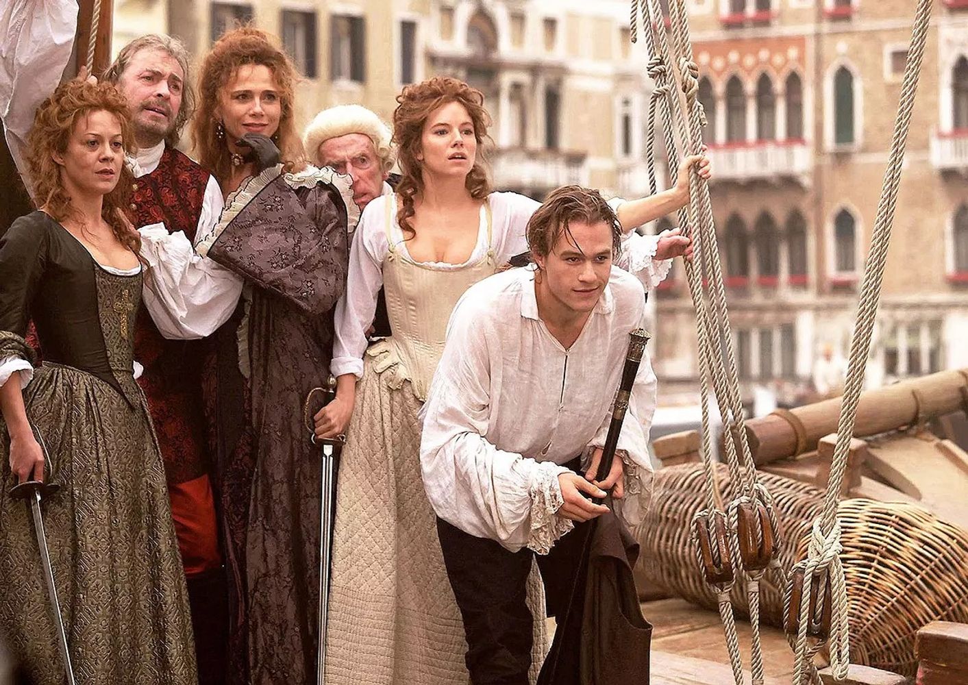 La serie sugerida de Disney+ se llama Casanova.